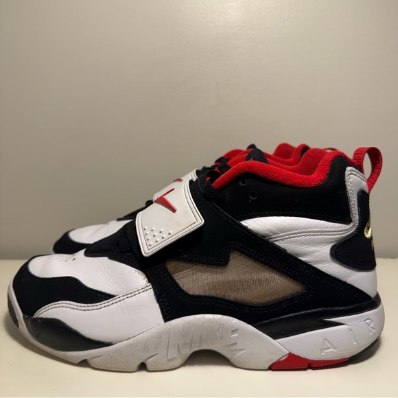Nike Air Diamond Turf 2025 49ers Red White Men’s Size 10 Athletic Sneaker Black main image 6